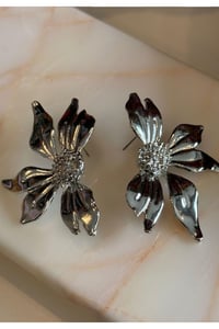 Kadın Flower Çiçek Gold Küpe