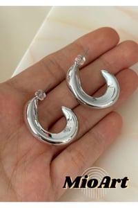 KADIN GOLD C Bombeli Hafif Halka Küpe
