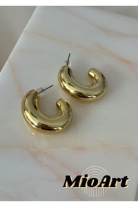 KADIN GOLD C Bombeli Hafif Halka Küpe