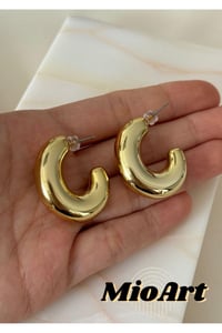 KADIN GOLD C Bombeli Hafif Halka Küpe
