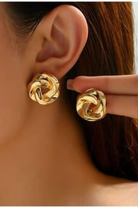 Kadın Gold Sarmal Küpe