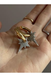 Kadın Taşlı Gold Küpe