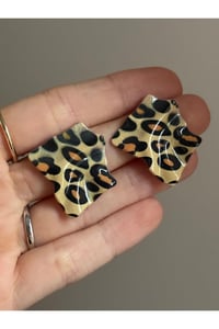Kadın Yeni Sezon Geometrik Leopar Küpe