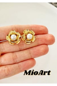 Lotus Çiçek Plaka Kadın Küpe