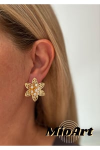 Lotus Çiçek Plaka Kadın Küpe