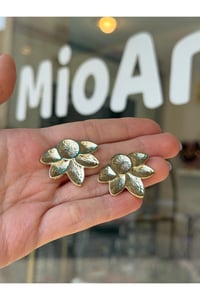 Lotus Çiçek Plaka Kadın Küpe