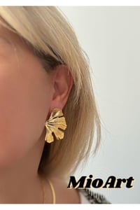 Lotus Çiçek Plaka Kadın Küpe