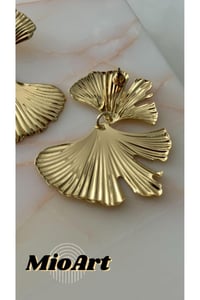 Lotus Çiçek Plaka Kadın Küpe