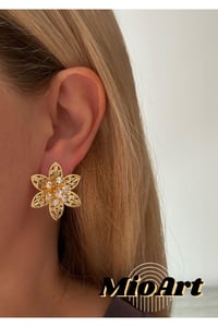 Lotus Çiçek Plaka Kadın Küpe