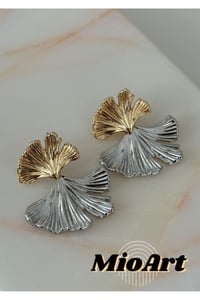 Lotus Çiçek Plaka Kadın Küpe