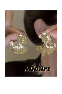 Lotus Çiçek Plaka Kadın Küpe