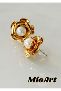 Lotus Çiçek Plaka Kadın Küpe