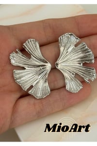 Lotus Çiçek Plaka Kadın Küpe
