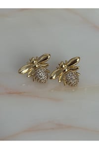 Sallantılı Mavi Taşlı Arı Küpe