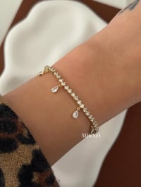 Su Yolu Taşlı Gold Bileklik