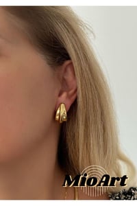Trend Model Halka Görünümlü Küpe