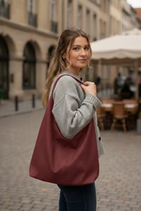 XL Boy Pinterest Model Süet Omuz Çantası