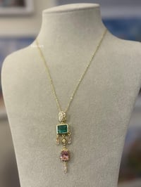 Yeşil Pembe Taşlı Gold Kolye