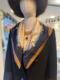 Zincir Desenli Lacivert Çift Taraflı Bandana Fular 