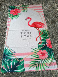 Flamingo Desenli Tropikal Premium Plaj Havlusu 75x150 cm – Yazlık Hızlı Kuruyan Deniz Havlusu