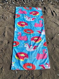 Flamingo Unicorn Desenli Premium Baskılı Plaj Havlusu – Renkli Yazlık Deniz Havlusu 75x150 cm