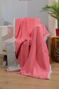 Müslin 4 Katlı Koltuk Şalı Tv Battaniyesi 130 X 200 Cm Çift Renk Kırmızı-Gri, Ultra Yumuşak, Nefes Alabilir Premium Örtü