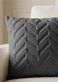 PELUŞ DEKORATİF KIRLENT KILIFI ÇİFT TARAFLI | 43X43 CM, 1 ADET
