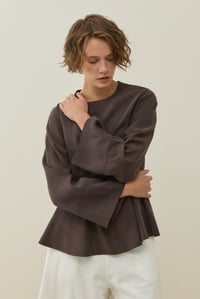 Acı Kahve Bel Formlu Minimal Bluz