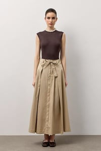 Bej Ön Katmanlı Bağlama Detaylı A Kesim Etek