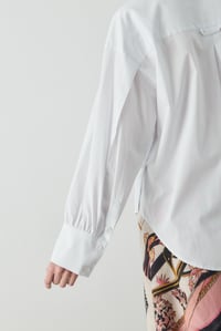 Beyaz Relaxed Fit Basic Gömlek