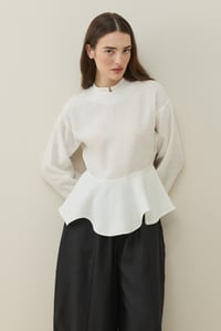 Ekru Hakim Yaka Peplum Keten Bluz