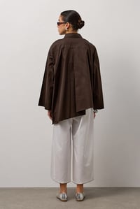 Kahverengi Asimetrik Oversize Gömlek