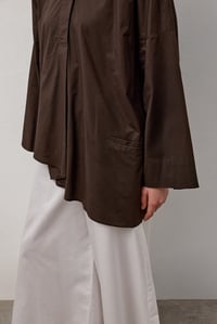 Kahverengi Asimetrik Oversize Gömlek