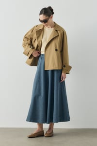 Koyu Camel Kutu Form Crop Gabardin Trenç