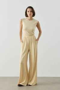 Sarı Basic Bol Paça Dökümlü Pantolon