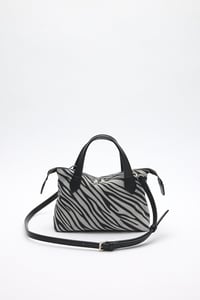Siyah Çift Askılı Zebra Desen Çanta