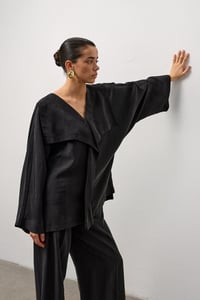Siyah Kimono Form Hafif Dökümlü Takım