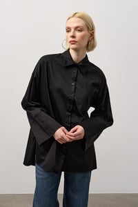 Siyah Pamuk Saten Oversize Gömlek