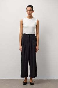 Siyah Rahat Kesim Maxi Bol Paça Pantolon