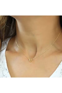 Gümüş Gold 3 Boyutlu U Harf  Kolye  T5911MR