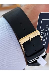 Siyah-altın Renk Özel Tasarım 5 Atm Su Geçirmez Deri Kordon Çelik Kasa Erkek Kol Saati