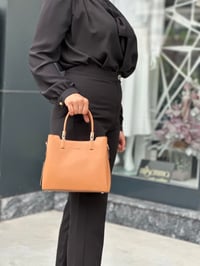 7426 Orta Boy Kol Çantası TABA