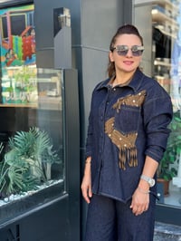 CEBİ SÜET PÜSKÜL DETAYLI ÖRME DENİM GÖMLEK