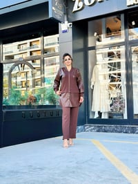 Deri/Taş Detaylı Oysho Kumaş Pantolonlu Takım Kahverengi