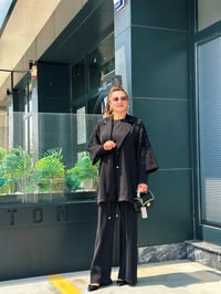Firuze - Üçlü Ceket Güpür ve Taş İşlemeli Pantolonlu Takım Siyah