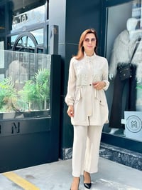 Güpür ve Payet Detaylı İkili Takım Bej