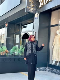 Kapitone Ceket Detaylı İkili Pantolunlu Takım