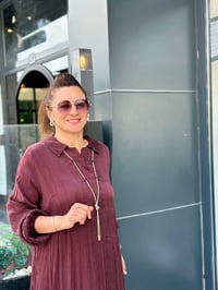 Kolyeli İpek Kumaş Elbise Bordo