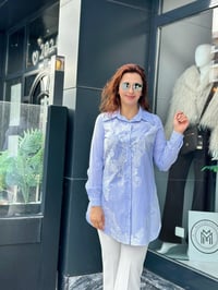 Mavi Beyaz Güpürlü Gömlek MAVİ-BEYAZ