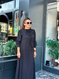MÜSEMMA ZERAY OMUZ DETAYLII ABİYE